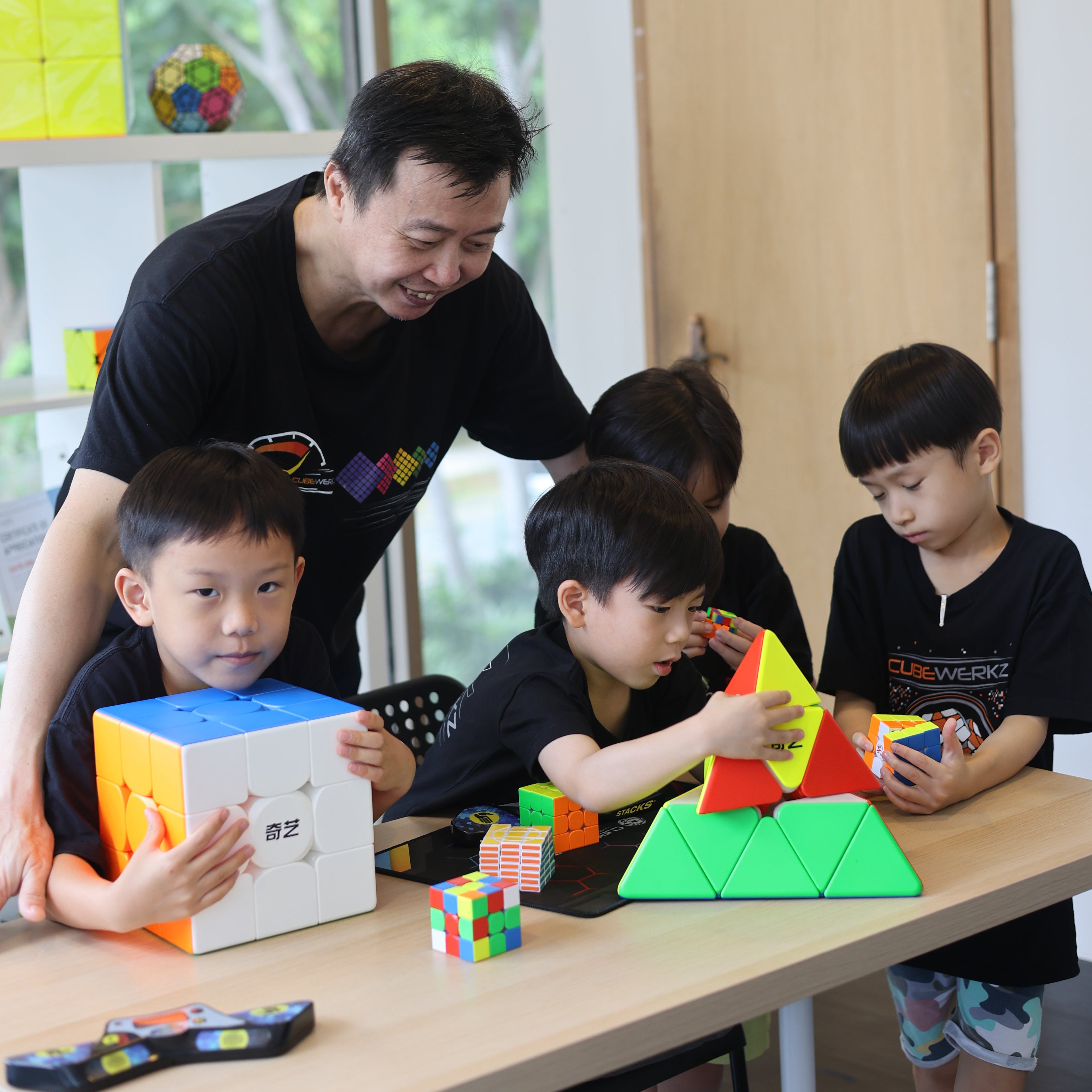 Rubik Cube Explorers: Learn, Play, Solve (2 sessions)