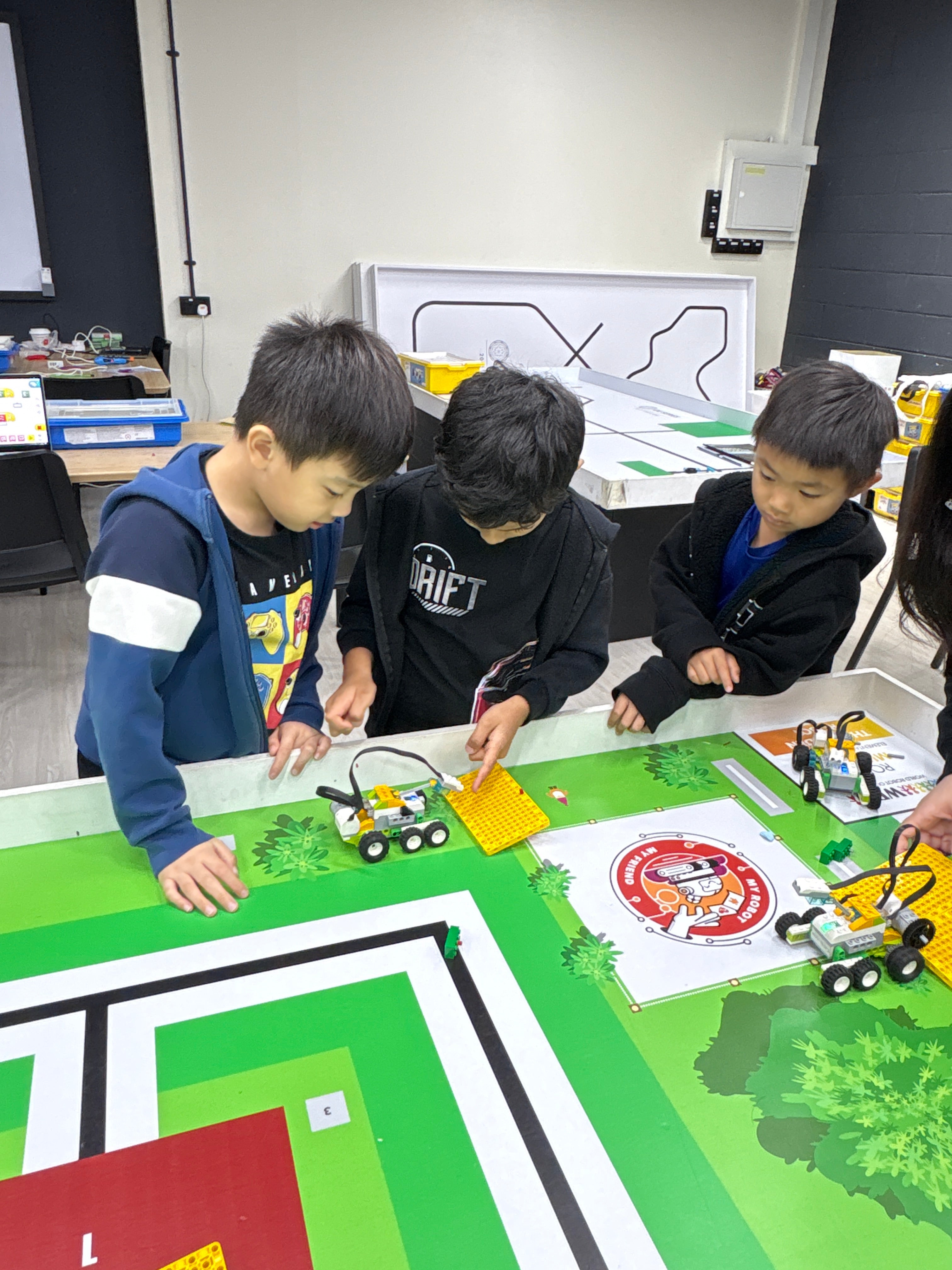 Stem Discovery for Explorers (Ages 7 to 8)