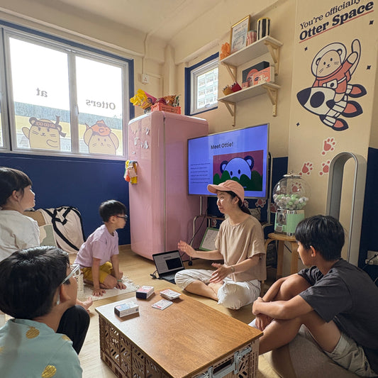 Ottie’s Splash & Sell: A Fun Intro to Marketing for Kids