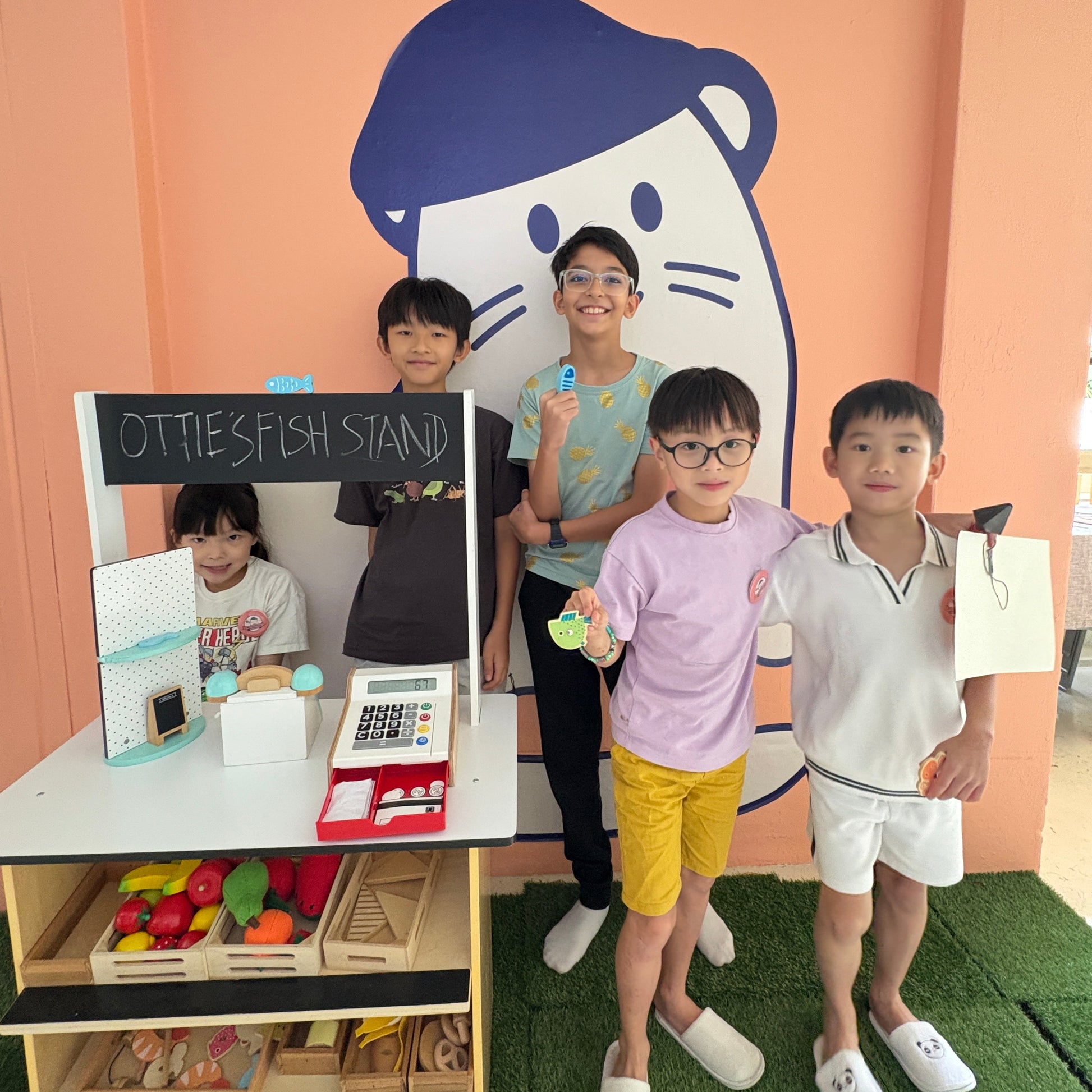 Ottie’s Splash & Sell: A Fun Intro to Marketing for Kids