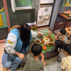 Family Culinary Adventure: Singapore’s Hawker Culture & Food Heritage