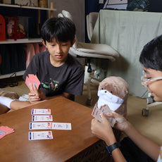 Ottie’s Splash & Sell: A Fun Intro to Marketing for Kids