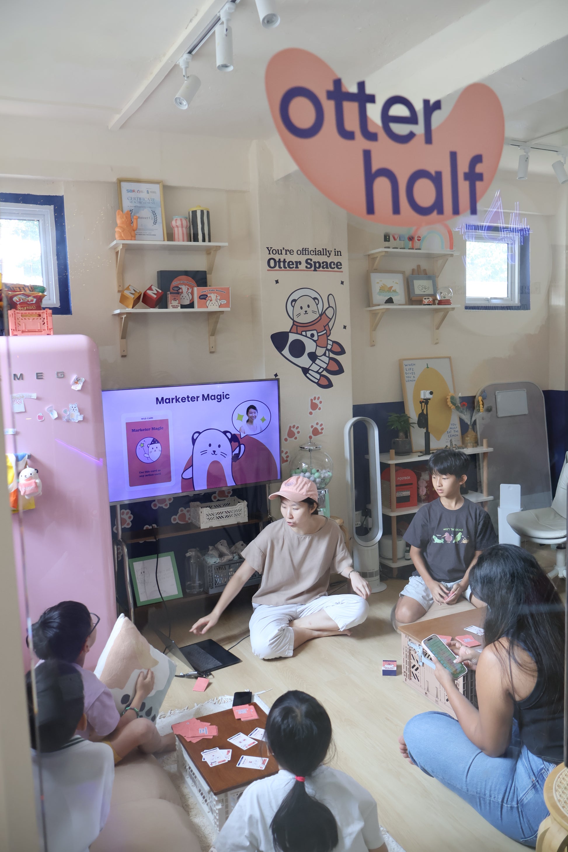 Ottie’s Splash & Sell: A Fun Intro to Marketing for Kids