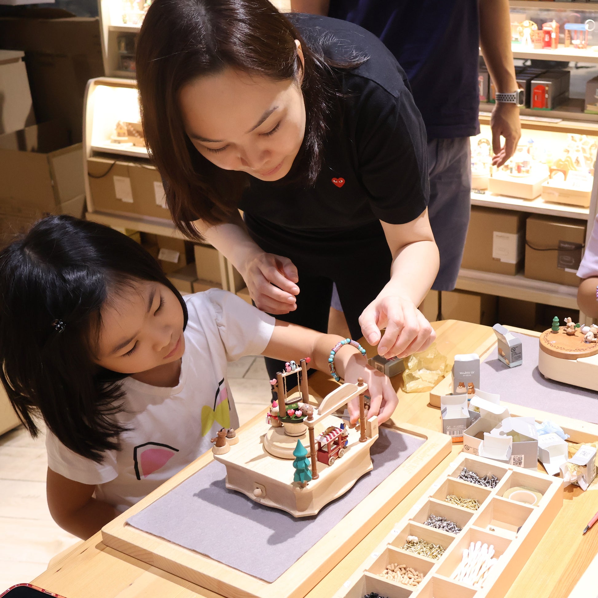 Design Your Own Personalized Music Box Workshop