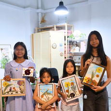 Little Botanists: A Pressed Flower Art Experience