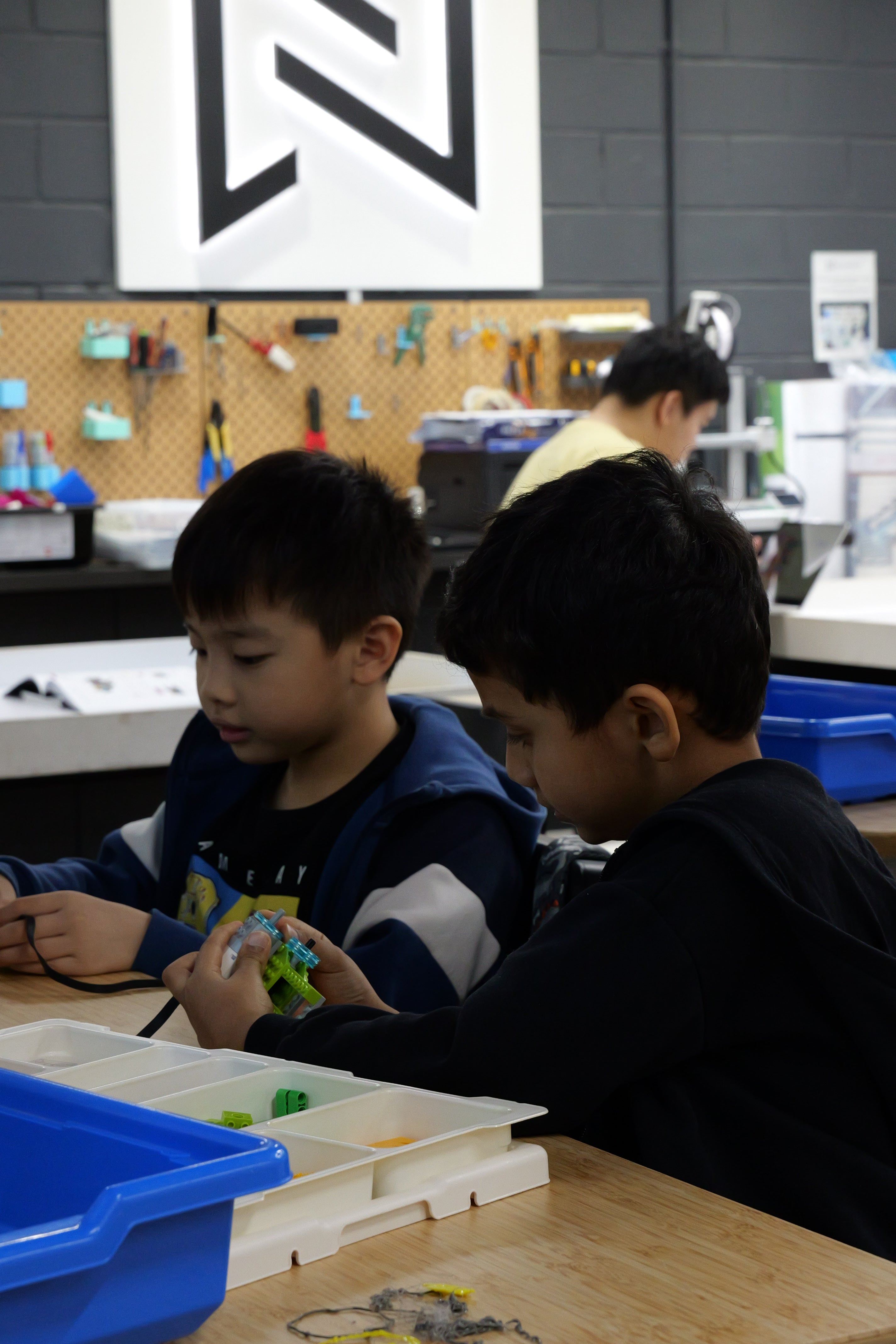 Stem Discovery for Explorers (Ages 7 to 8)