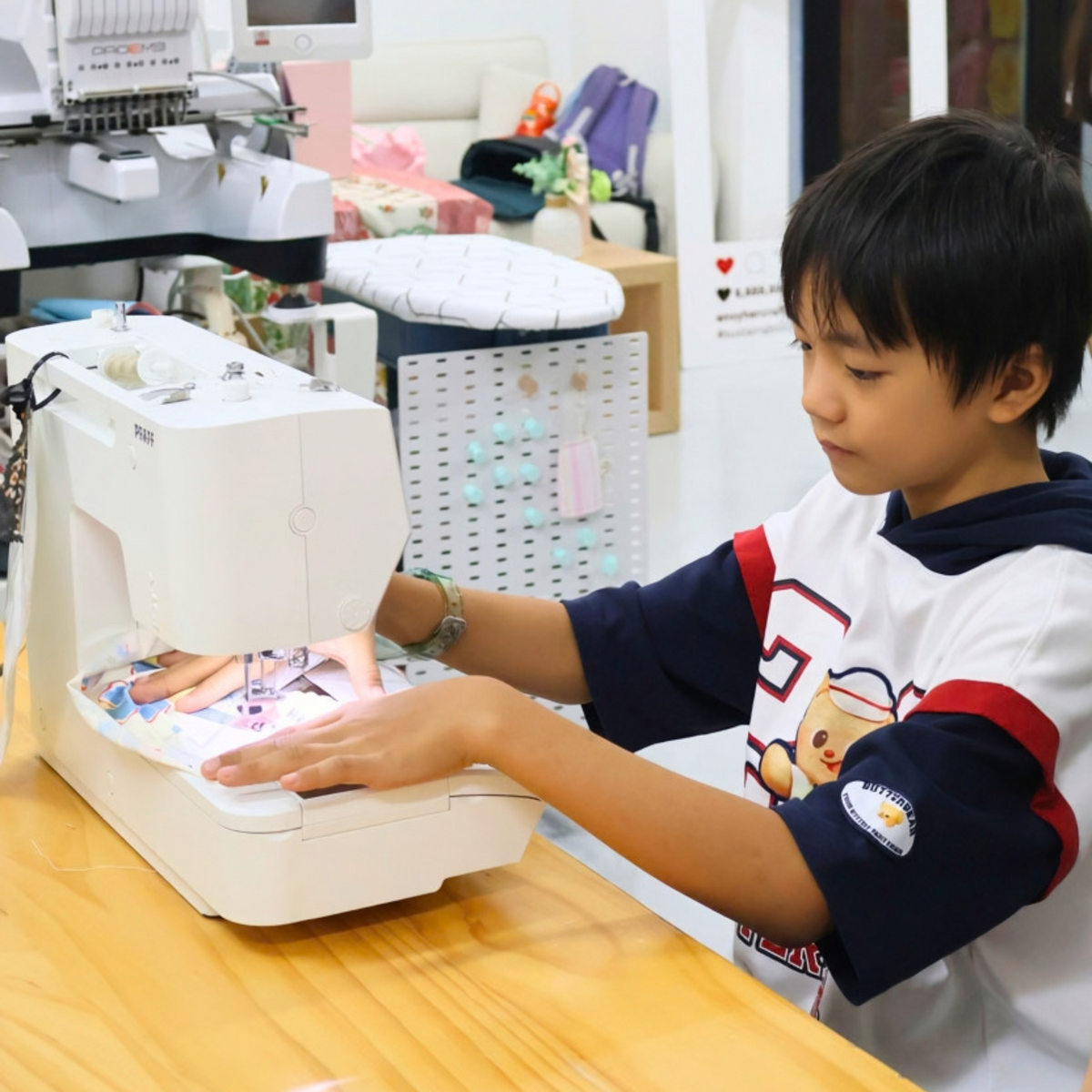 child machine sewing class