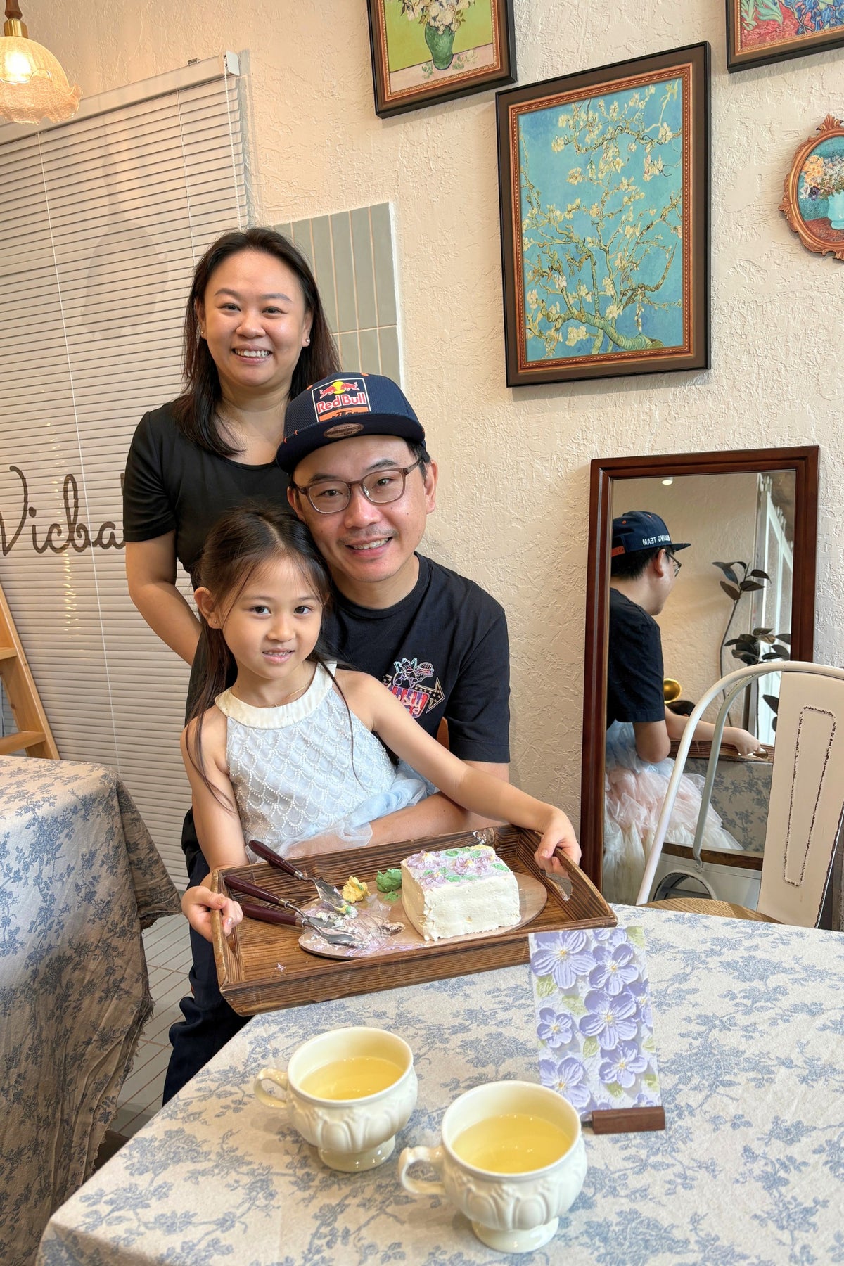 family bonding art experience