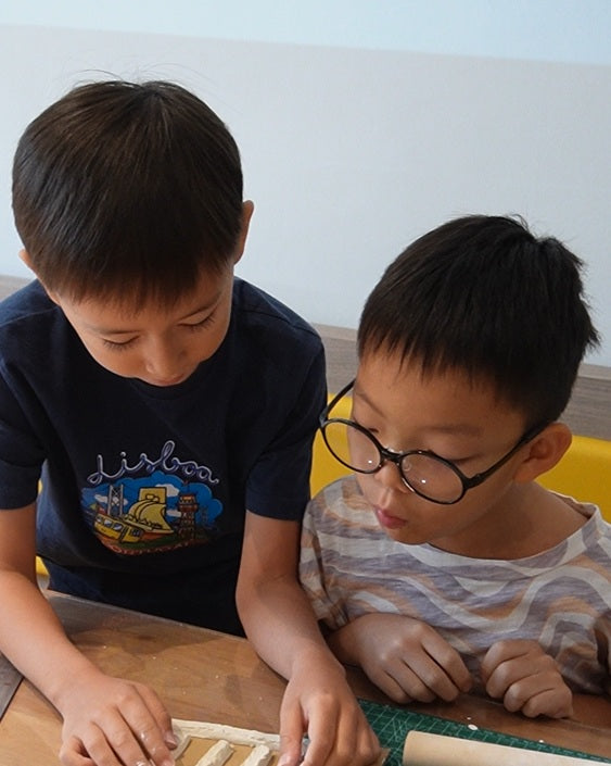 Design Explorers: Open-Ended Building for Curious Kids