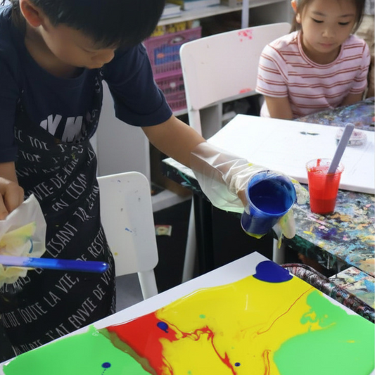 Acrylic Pour & DIY Keychain Making Workshop