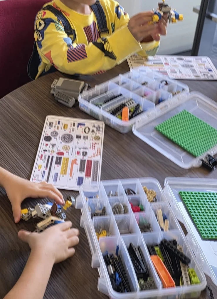 LEGO-Based STEM Learning Workshop For Early Learners